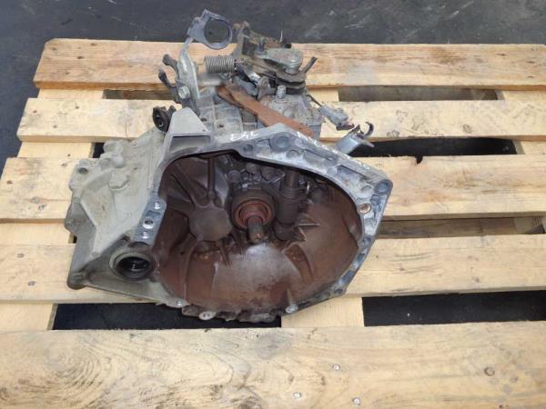 BOITE DE VITESSE MANUEL CITROEN/PEUGEOT/TOYOTA - Vue 1